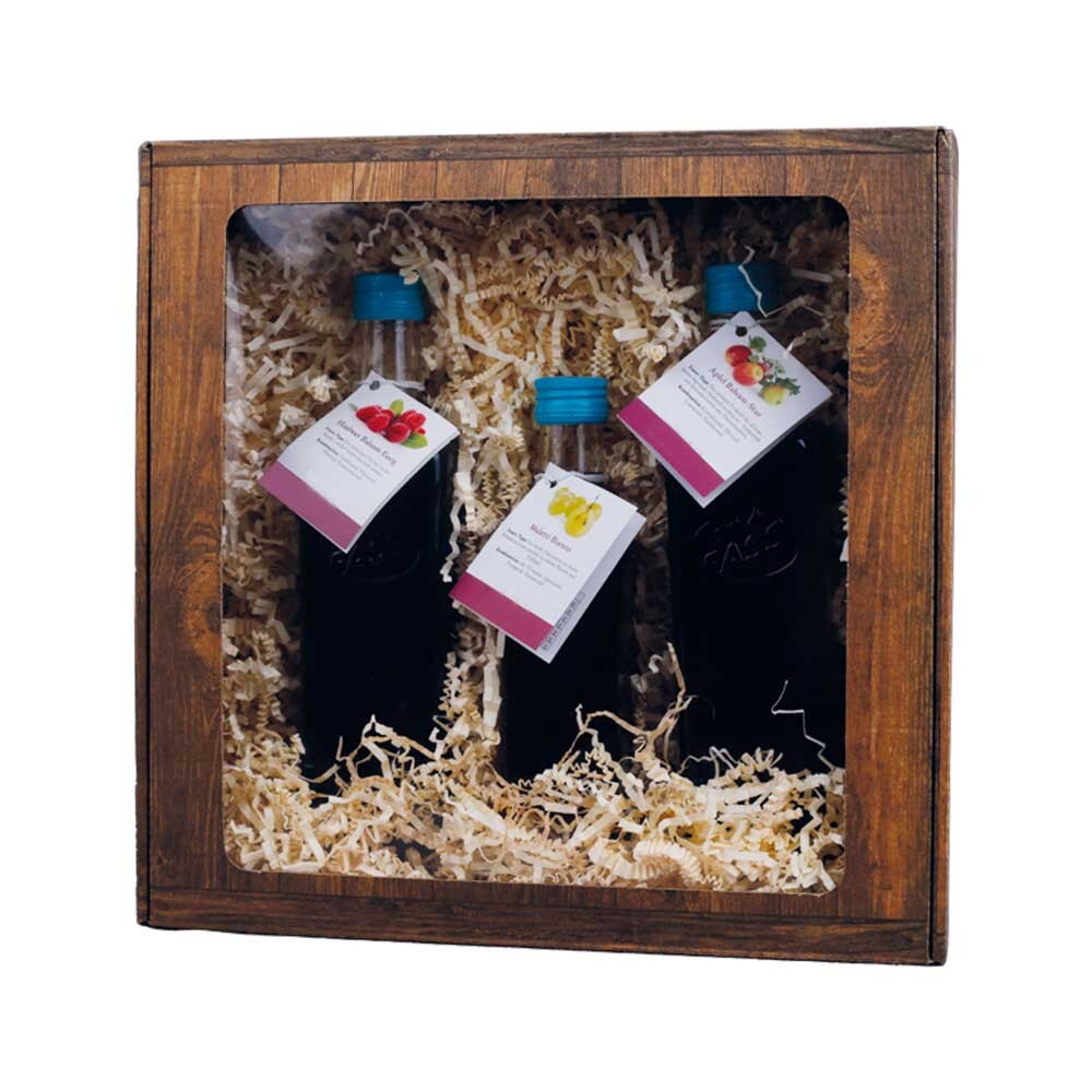 Feinkostkarton und Geschenkkarton Vintage groß mit Fenster Feinkostkarton und Geschenkkarton Vintage groß mit Fenster