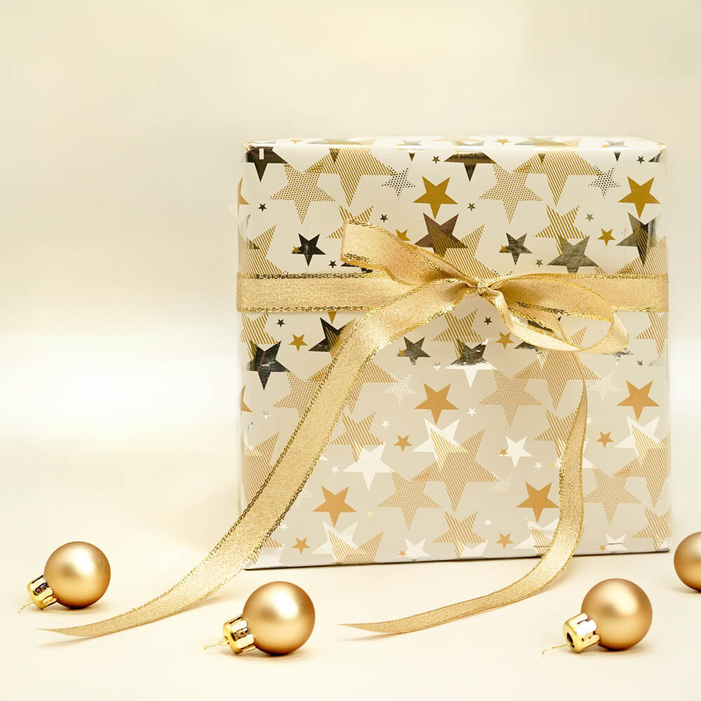 Geschenkpapiere Weihnachten Shop Rollen Sterne silber glänzend - gold Sterne mat