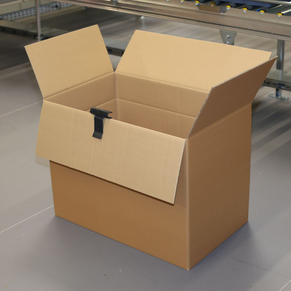 Kartonklammer aus bruchfestem PET Kartonklammer aus bruchfestem PET