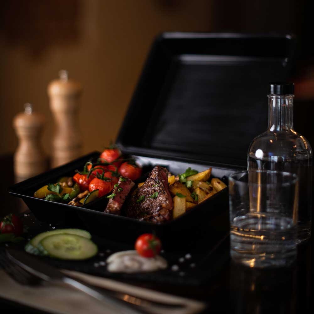 Mehrweg Menüboxen schwarz mit Klappdeckel 800 ml Mehrweg Menüboxen schwarz mit Klappdeckel 800 ml