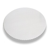 Tortenunterlagen in weiß rund 32 cm Durchmesser unbeschichtet und gezackt Tortenunterlagen in weiß rund 32 cm Durchmesser unbeschichtet und gezackt