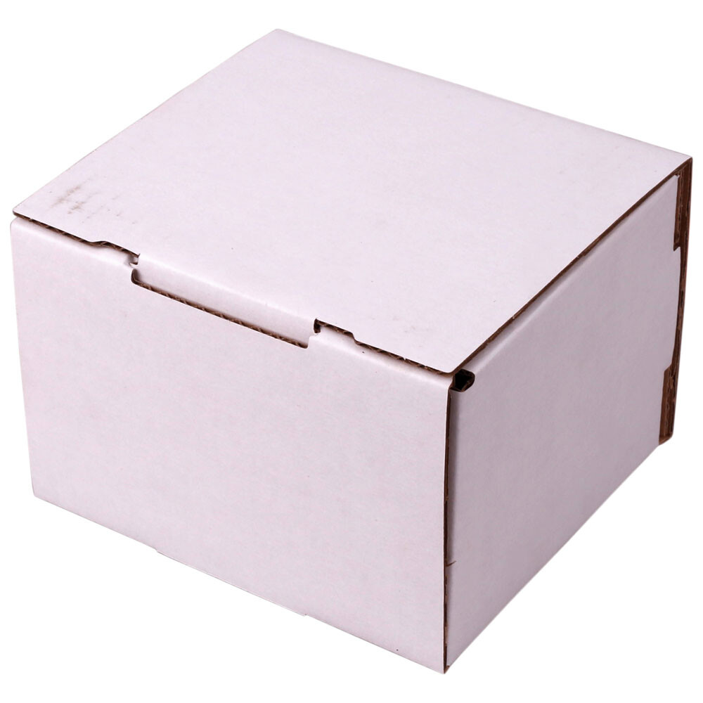 Weiße Postversandkartons 120 x 100 x 80 mm