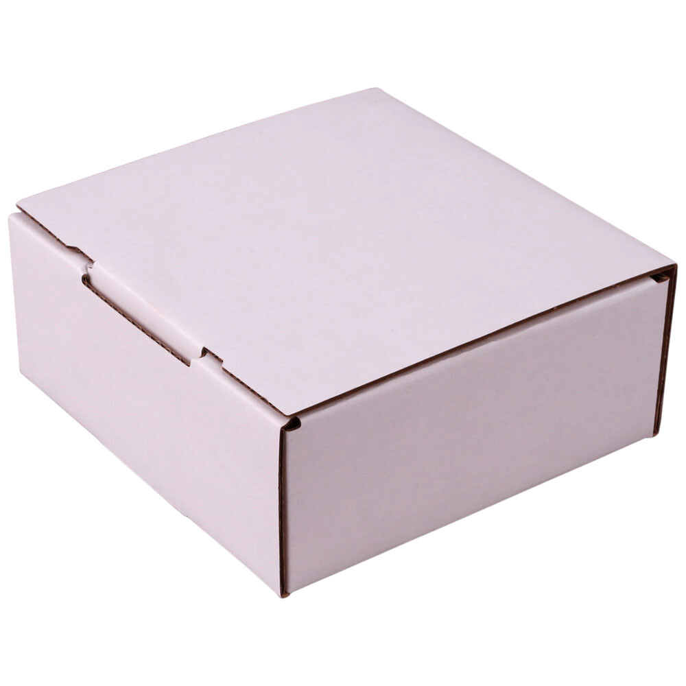Weiße Postversandkartons 145 x 130 x 55 mm