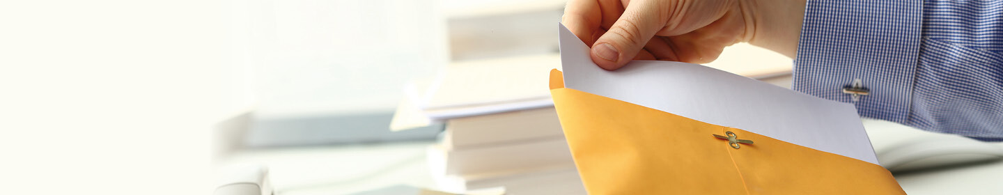 Jede Menge Papierkram für Büro und Verwaltung Jede Menge Papierkram für Büro und Verwaltung